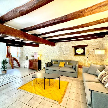 Les Terrasses-Gite Authentique Avec Vue, Piscine Chauffee Et Wifi- La Grange D'Heloise-