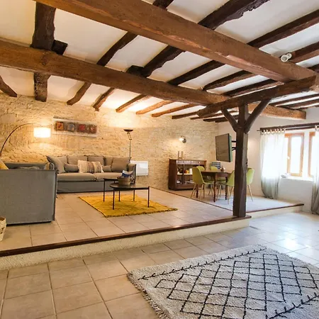 Les Terrasses-Gite Authentique Avec Vue, Piscine Chauffee Et Wifi- La Grange D'Heloise- *