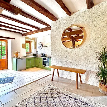 Les Terrasses-Gite Authentique Avec Vue, Piscine Chauffee Et Wifi- La Grange D'Heloise- Casa vacanze